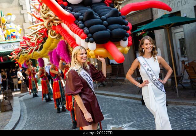 sharon pieksma feet 6