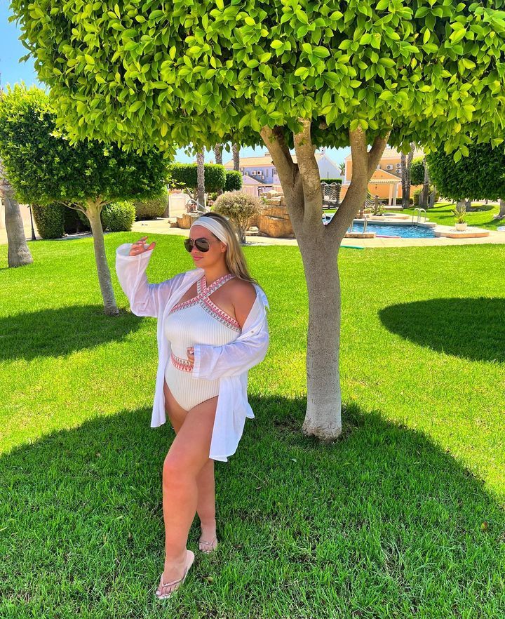 shaughna phillips feet 5