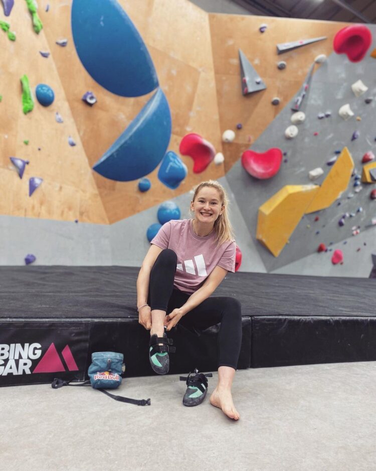 shauna coxsey feet 4