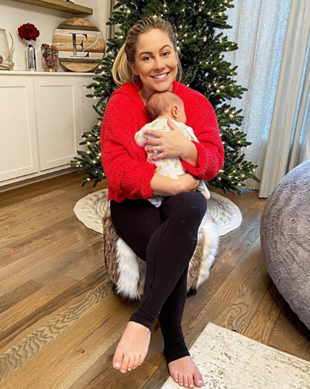 shawn johnson feet 2