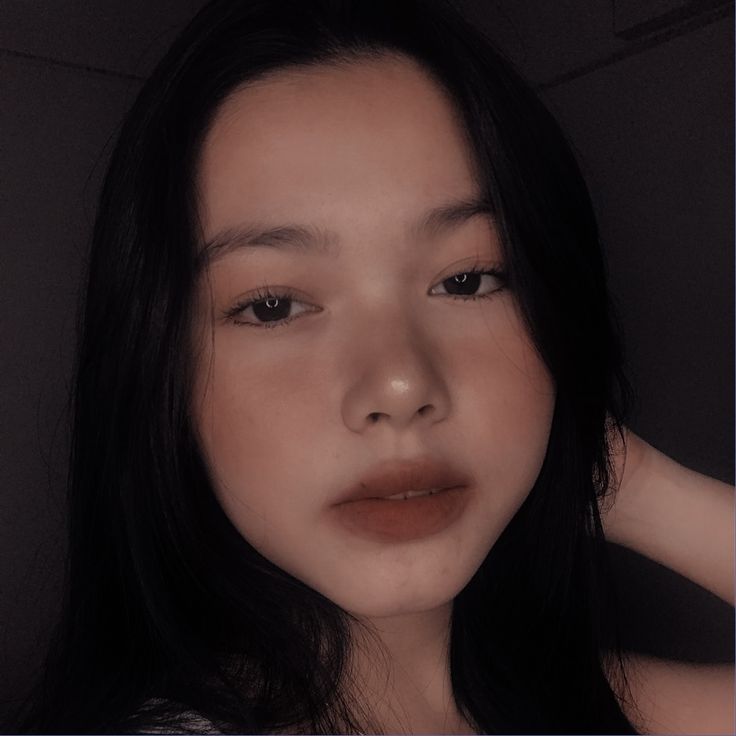 shayn gjael mangilin feet 2