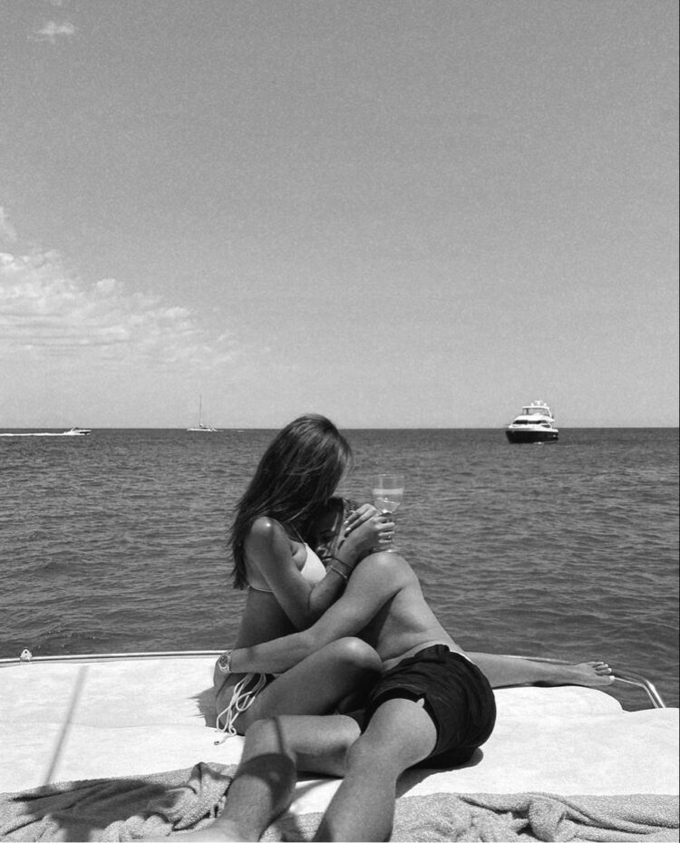 shayna caresse senior feet