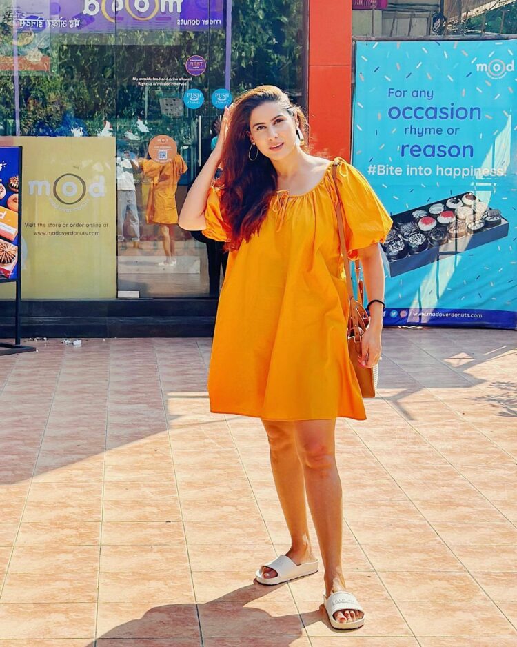 sheetal thakur feet 6