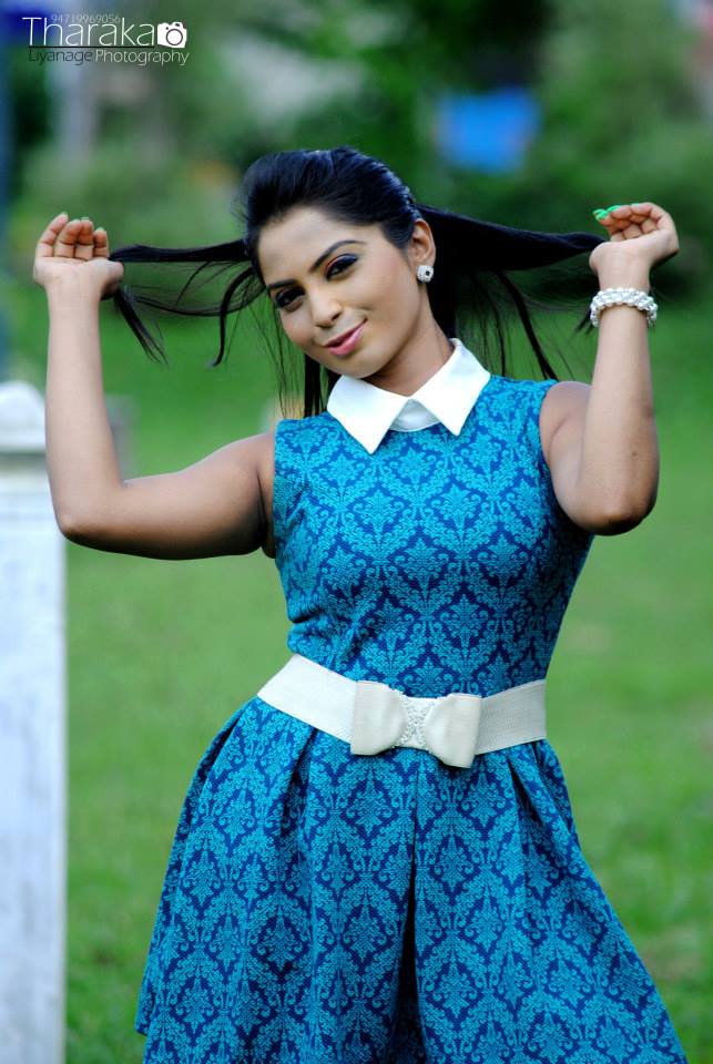 shehani wijethunge feet 6