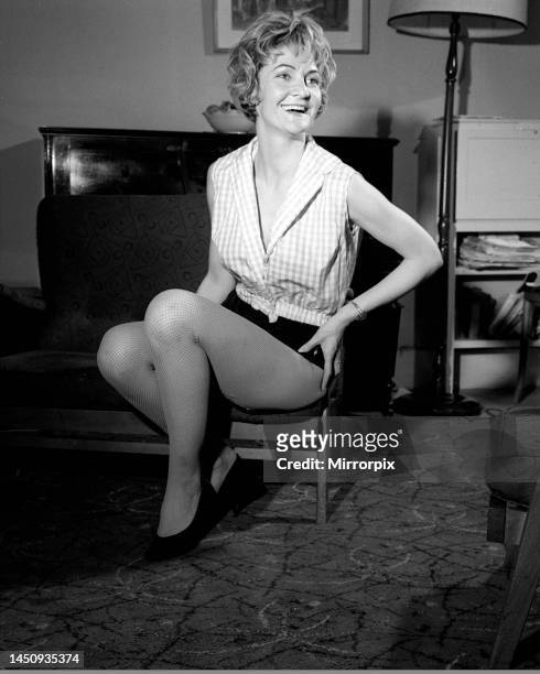 sheila hancock feet 6