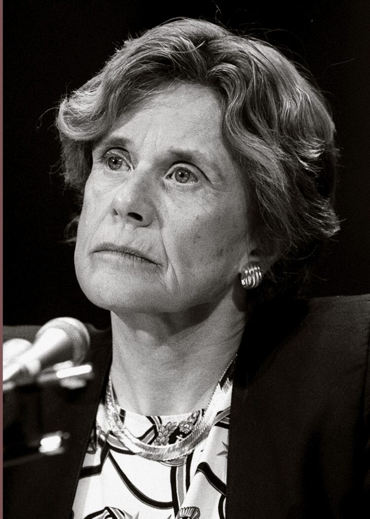 sheila widnall feet 6