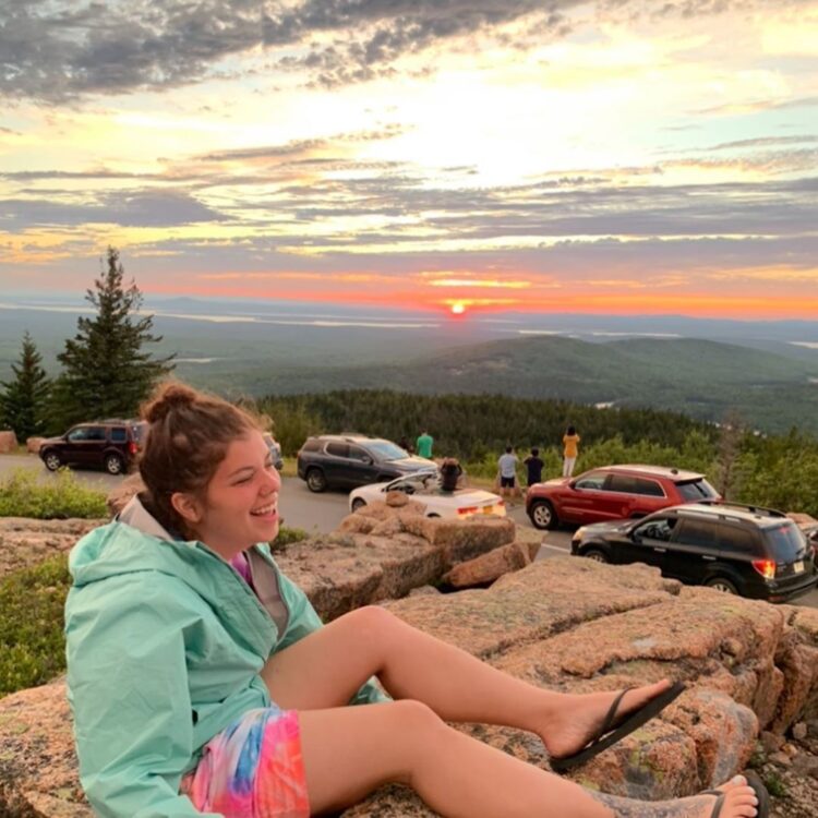 shelby hoffman feet 1