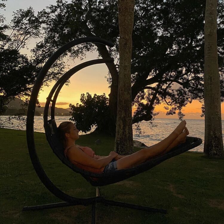 shelby rogers feet 6