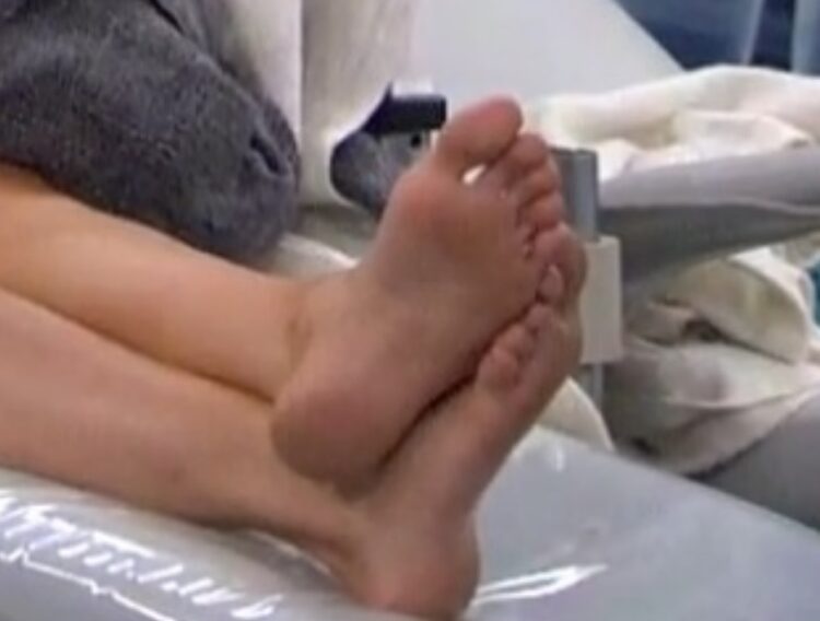 shelli poole feet