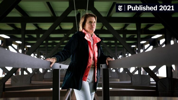 shelly moore feet 6 scaled