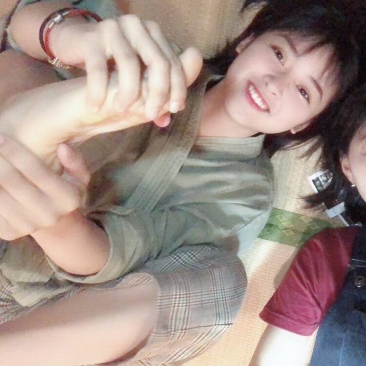 shen yue feet 2