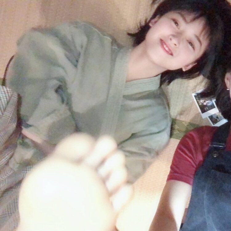 shen yue feet 5