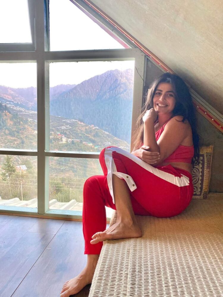 shenaz treasury feet