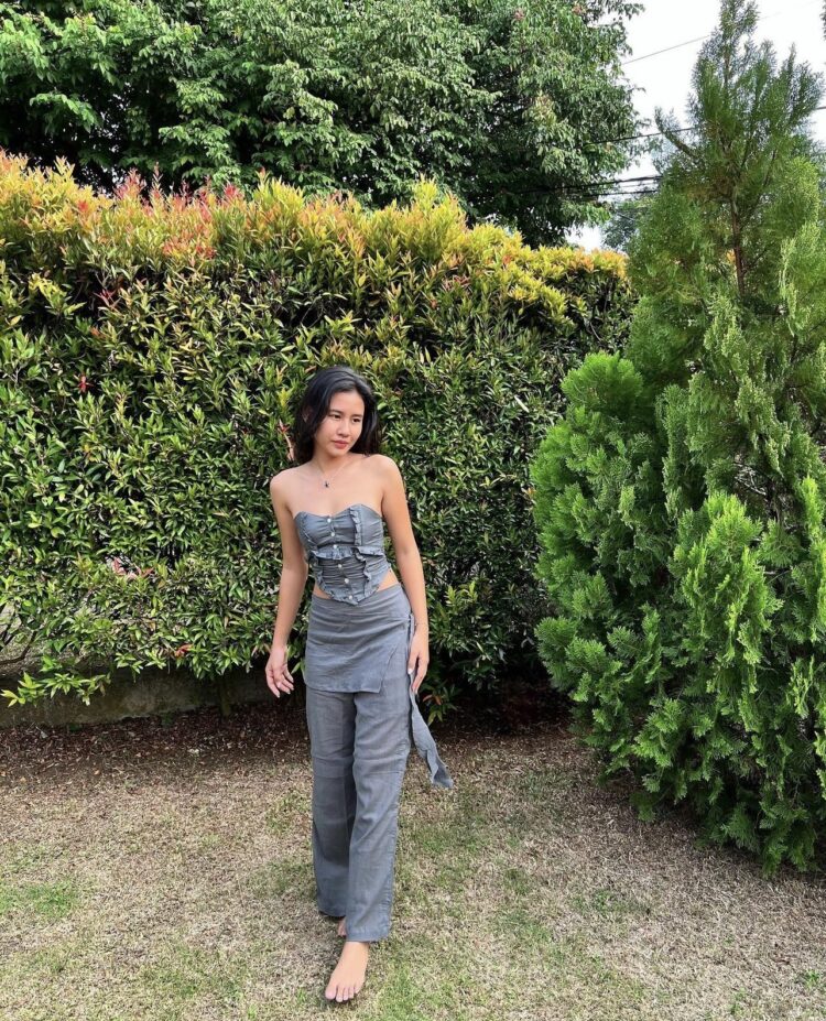 shenina cinnamon feet 5