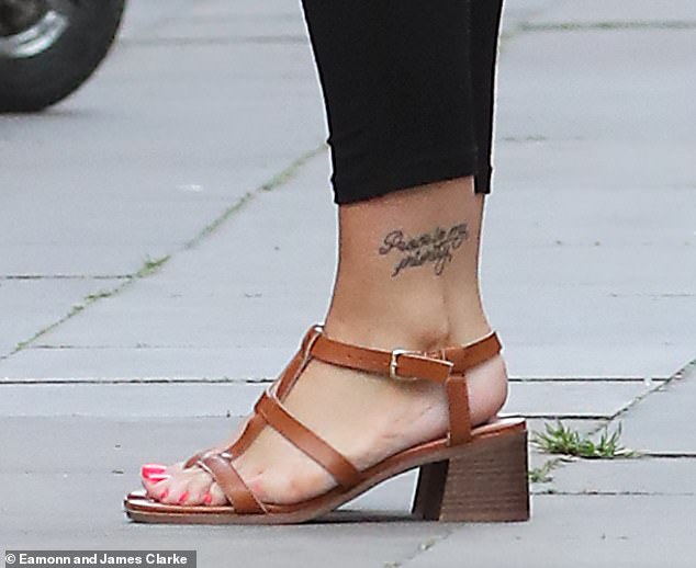 sheridan storey feet