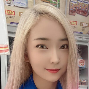 sherlin susanto feet 3