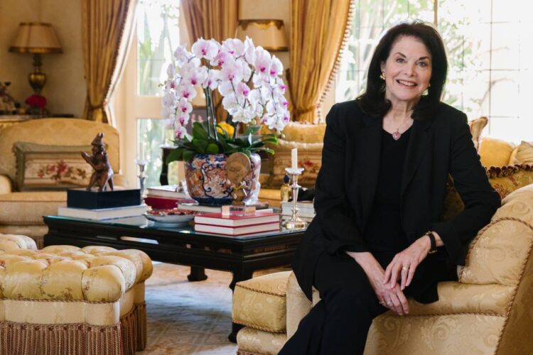 sherry lansing feet 4