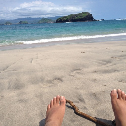 sheryl sheinafia feet 5