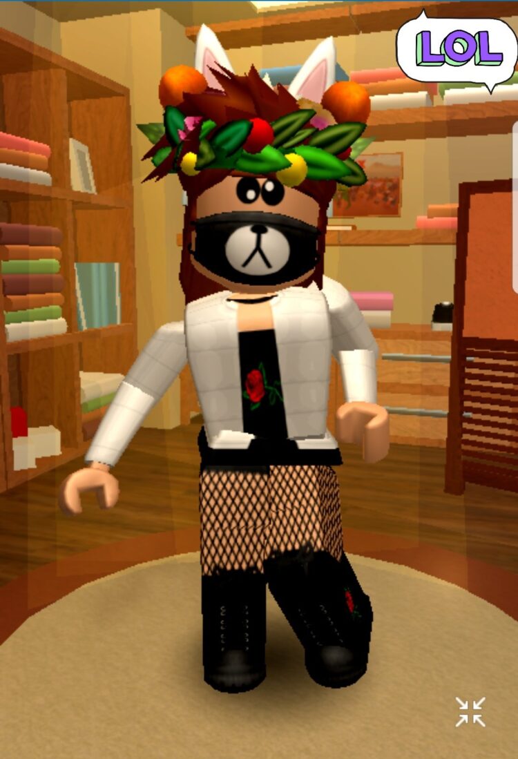 shewolfdeadly feet 3