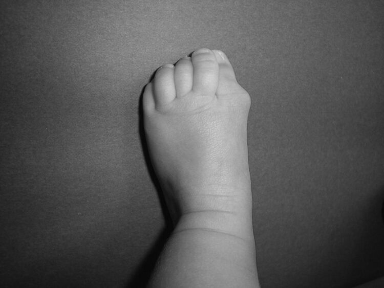 shi scott feet 3