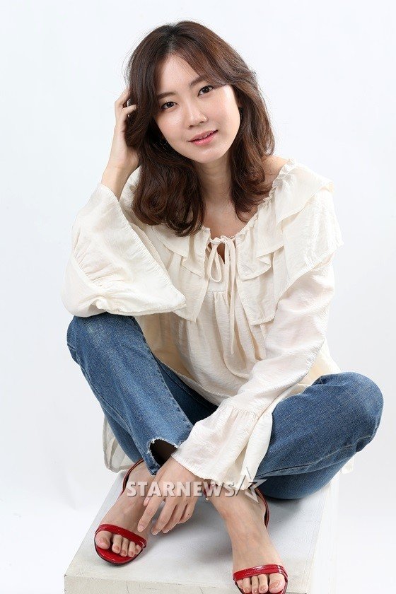 shin do hyun feet 2