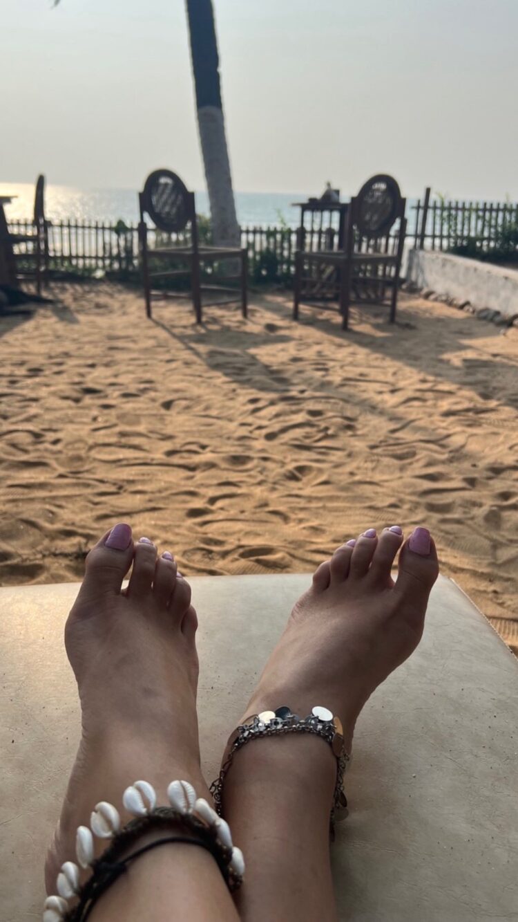 shonali nagrani feet 4