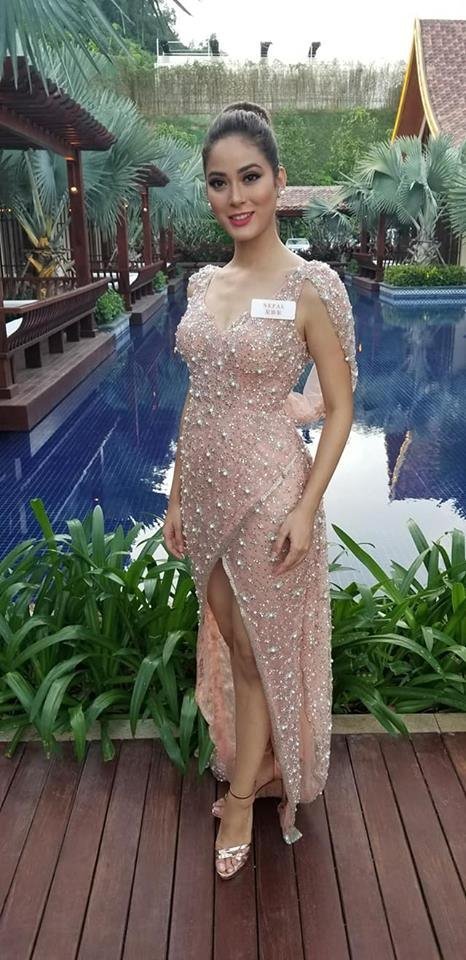 shrinkhala khatiwada feet