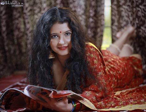 shubha poonja feet 2