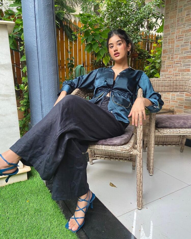 shweta bhintade feet