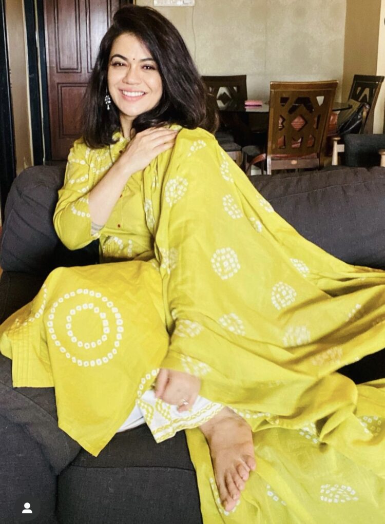 shweta gulati feet 4