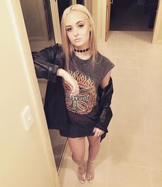 shyvon campbell feet 5