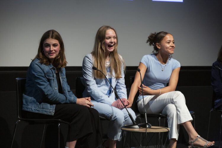 sienna arif knights feet 5 scaled