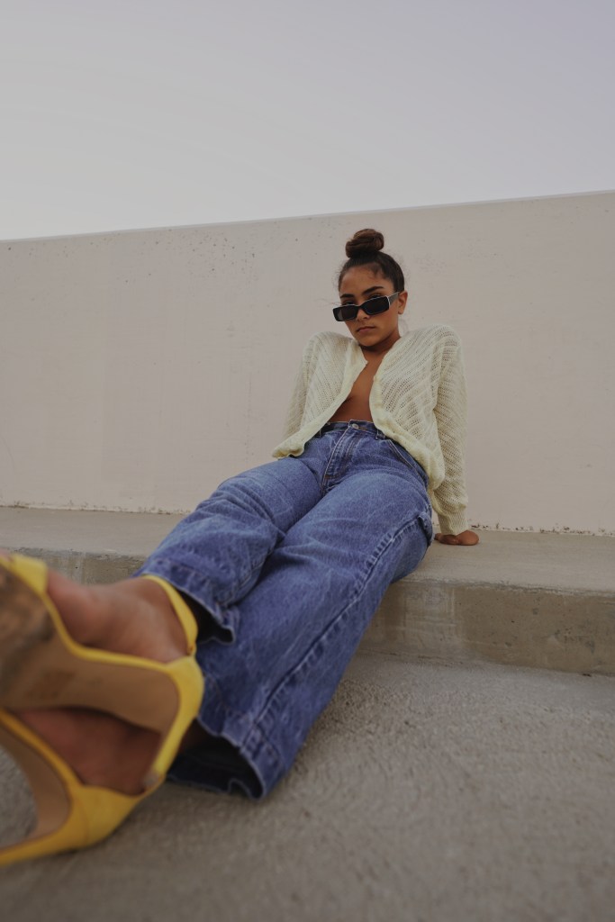 sienna mae gomez feet