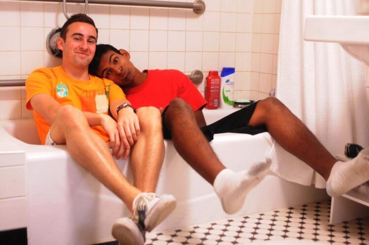 sienna santer feet 2