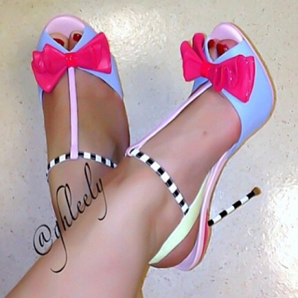 sienna spalding feet 3