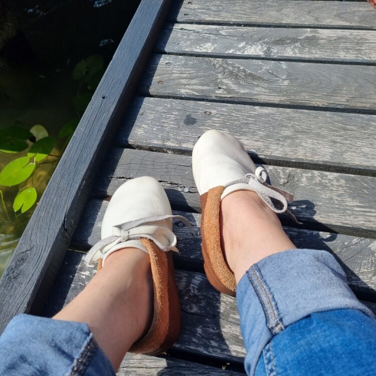 sierra schmidt feet 4