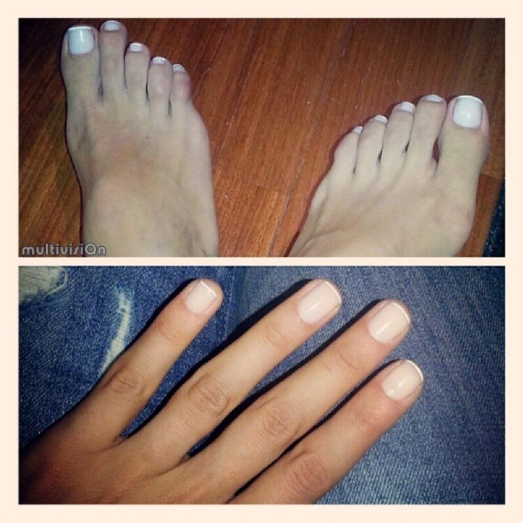 simge tertemiz feet 2