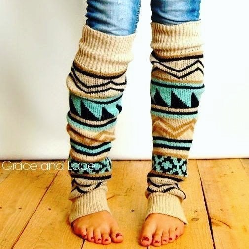 simmone jade mackinnon feet 3