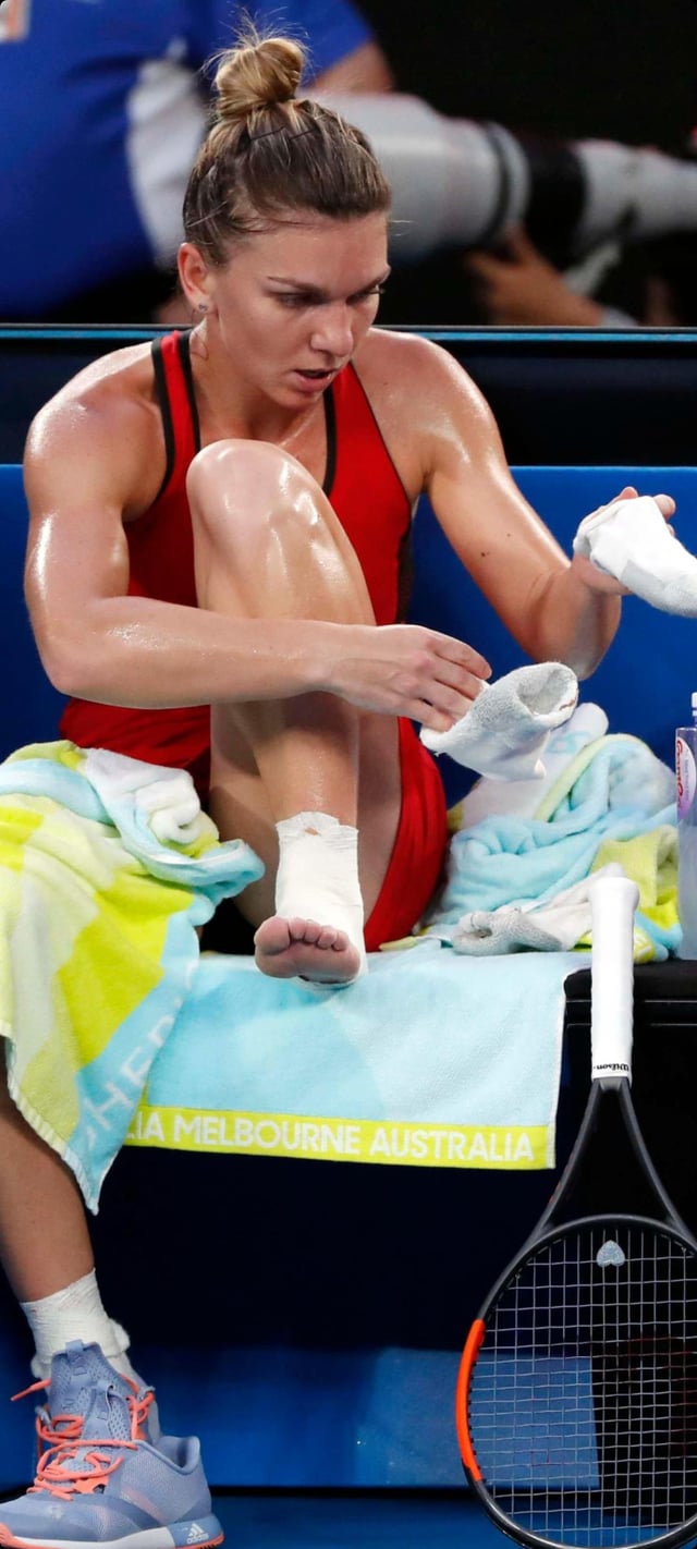 simona halep feet 3