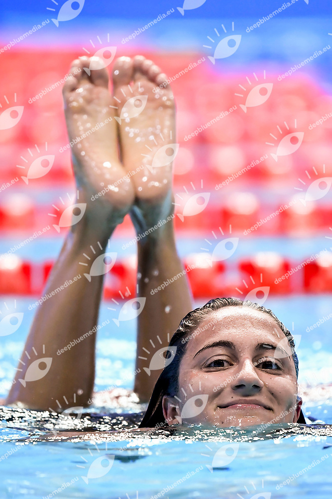 simona quadarella feet 3