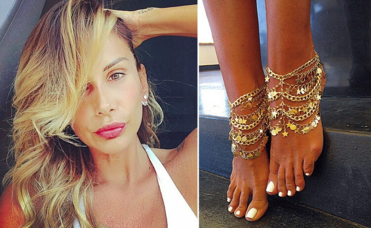 simona salvemini feet 3