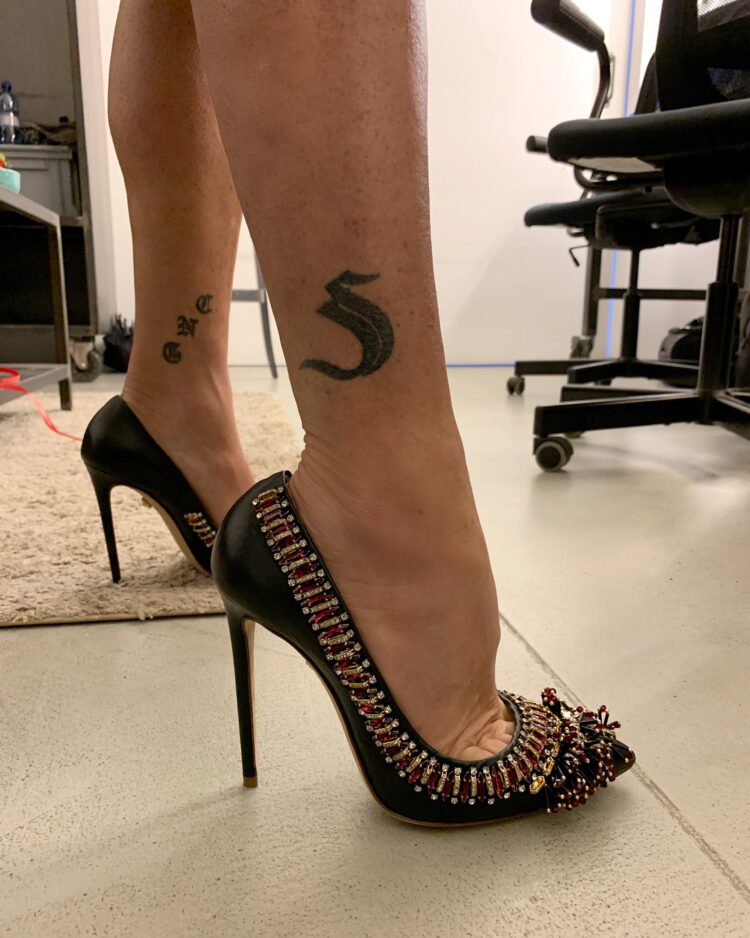 simona ventura feet 6