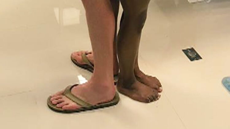 simone biles feet 1