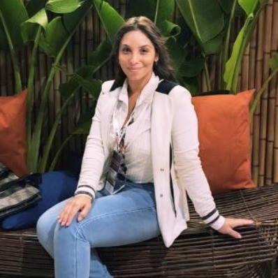 simone de oliveira feet 3