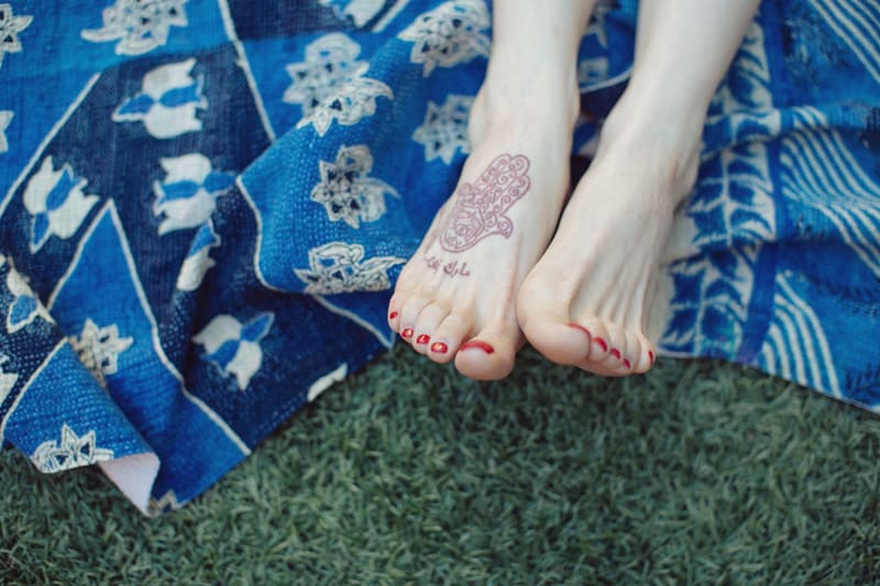 simone harouche feet 1