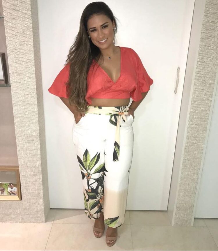 simone mendes feet 5