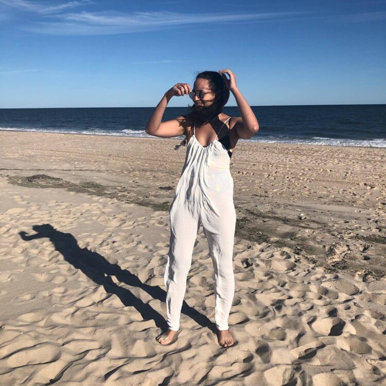 simone miller feet 1