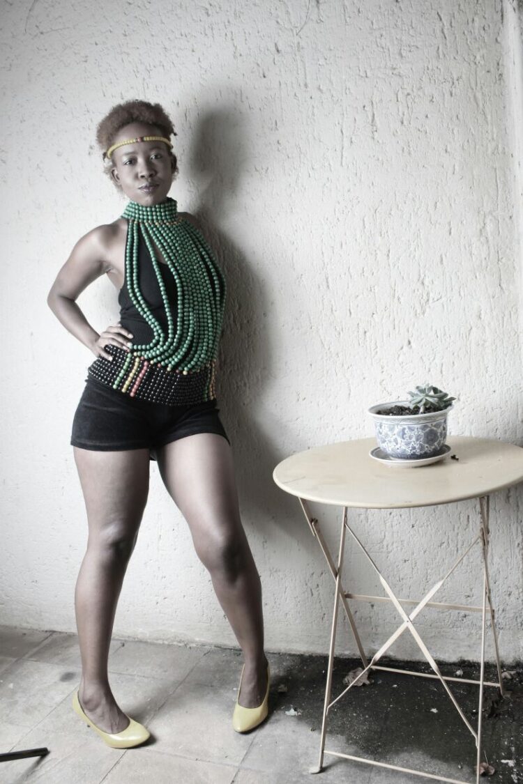 simphiwe dana feet 2