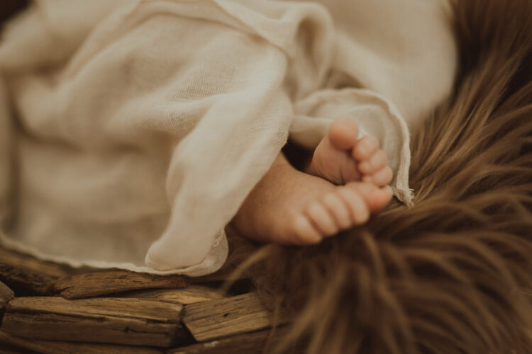 simply.shelbya feet 3