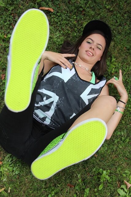 simplynabiki feet 3 rotated